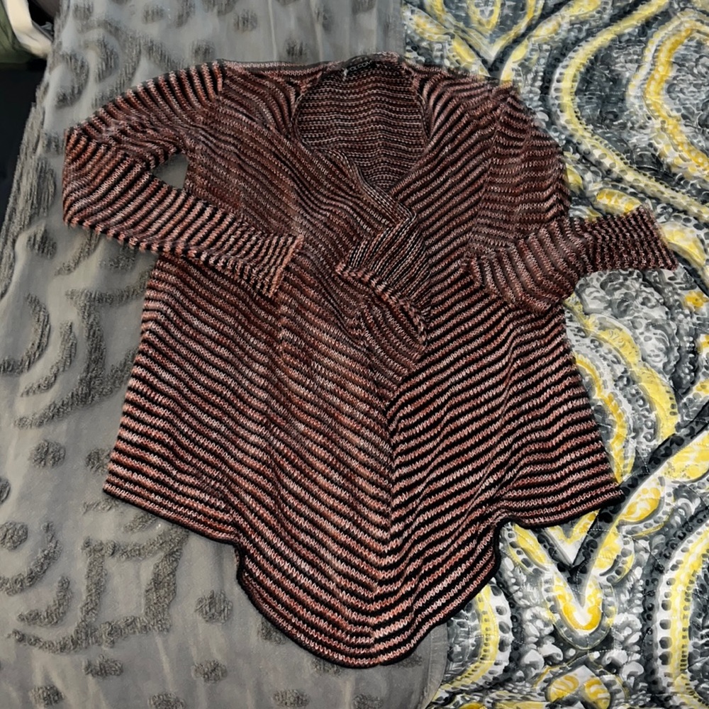 Volcom hi lo sweater